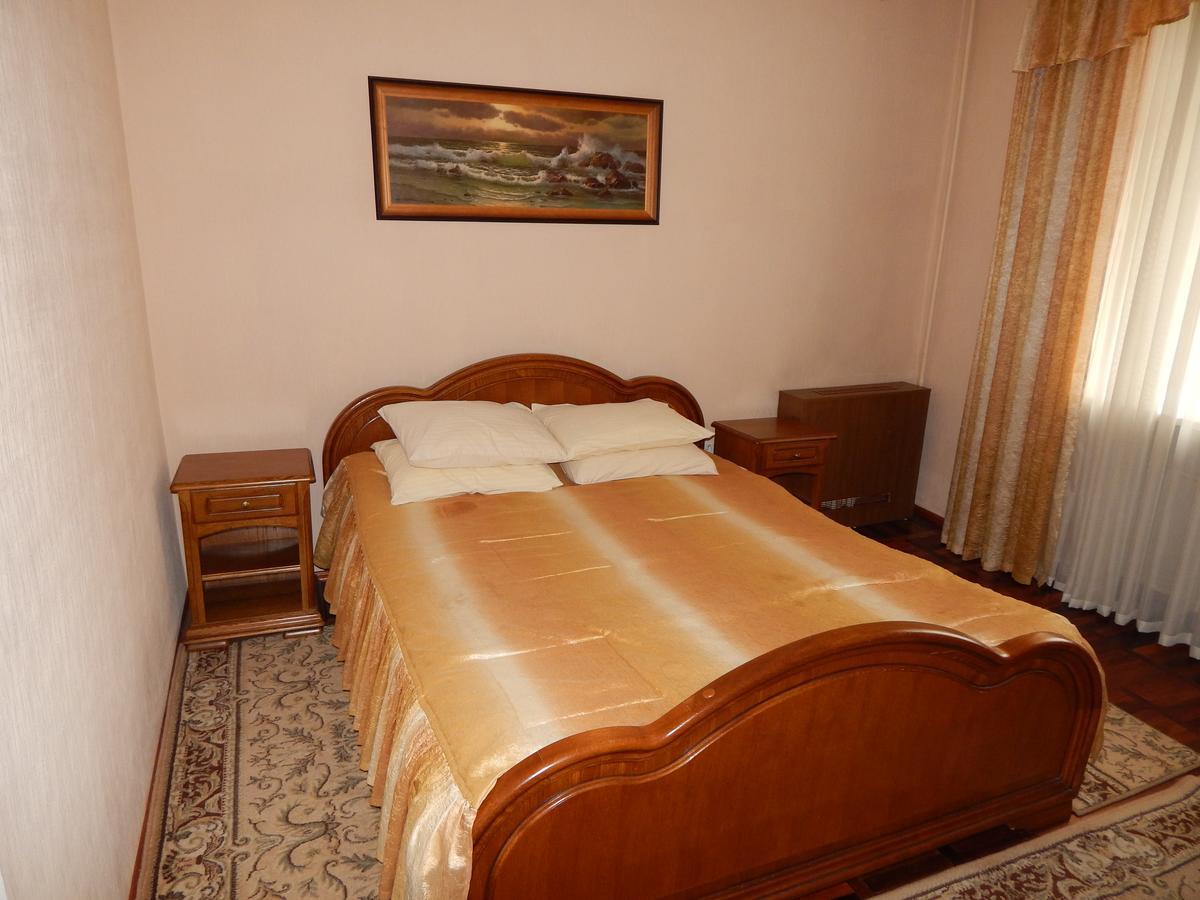 Ooo Hotel Complex Evropa Kropyvnytsky Buitenkant foto